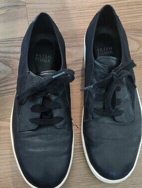 Eileen Fisher Black Leather & Canvas Lace-Up Women Size 8